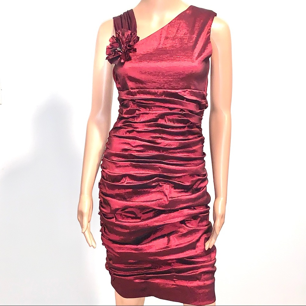 CALVIN KLEIN Asymmetrical Ruched Cocktail Dress